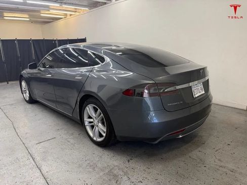 Used 2014 Tesla Model S P85 RWD image 7
