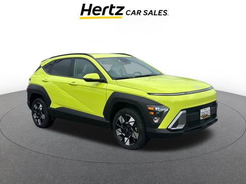 Used 2025 Hyundai Kona SEL image 1