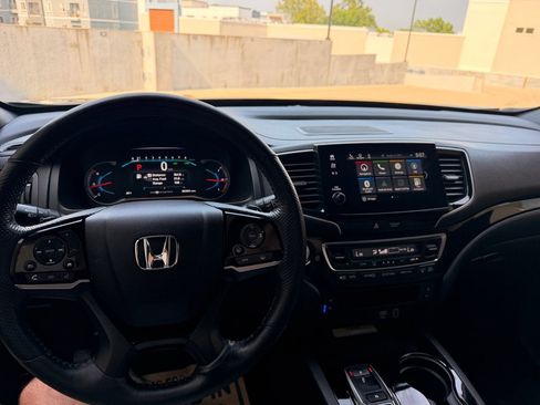 Used 2021 Honda Passport Elite image 11