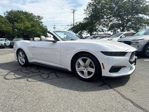 Used 2026 Ford Mustang Premium RWD image 16