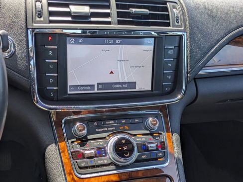 Used 2020 Lincoln Continental Reserve FWD image 15