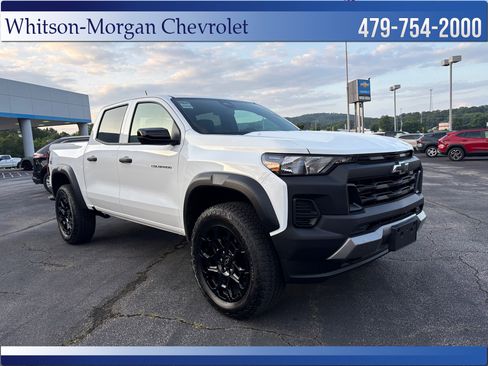 Used 2026 Chevrolet Colorado Trail Boss AWD/4WD image 4