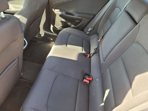 Used 2017 Chevrolet Malibu LT w/ Sport Package image 14