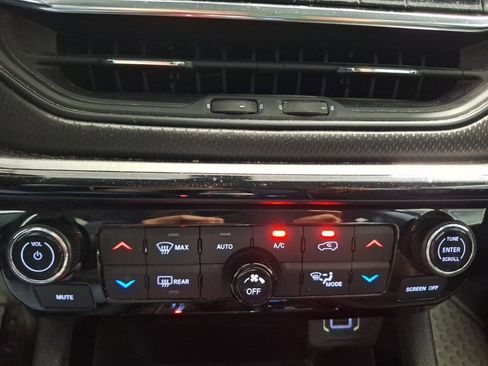 Used 2022 Jeep Compass Trailhawk w/ Sun and Sound Group image 15