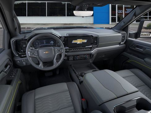 New 2026 Chevrolet Silverado 2500 ZR2 w/ LPO, Dark Essentials Package AWD/4WD image 15
