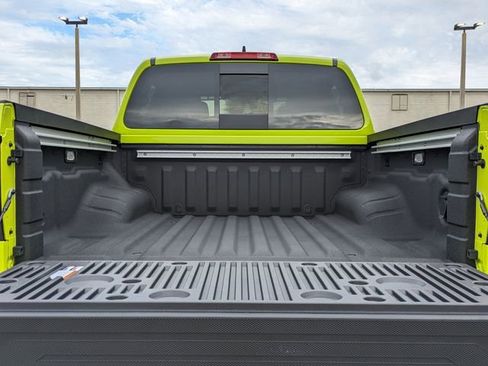 New 2026 Nissan Frontier Pro-X w/ Pro-X Convenience Package RWD image 14