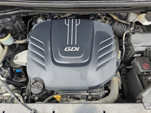 Used 2016 Kia Sedona LX w/ Option Group 020 image 10