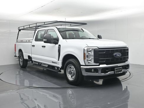 New 2026 Ford F350 XL w/ XL Chrome Package RWD image 30