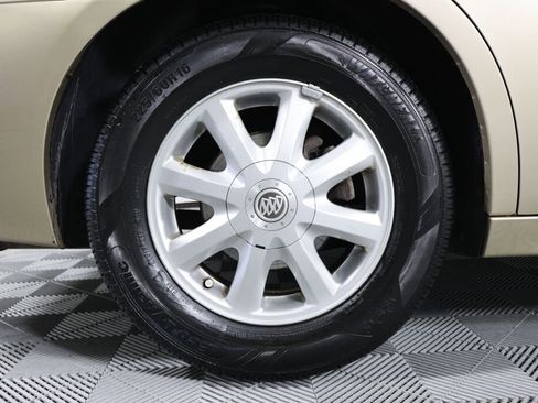 Used 2005 Buick LaCrosse CXL image 7