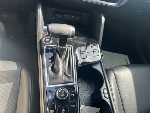 Used 2023 Kia Sportage X-Line w/ X-Line Premium Package AWD/4WD image 14