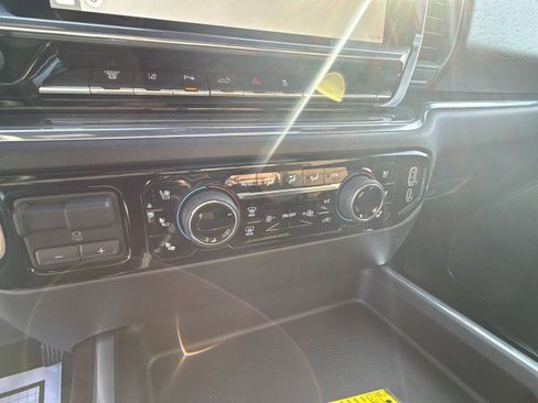 Certified 2024 Chevrolet Silverado 3500 High Country w/ Technology Package image 17