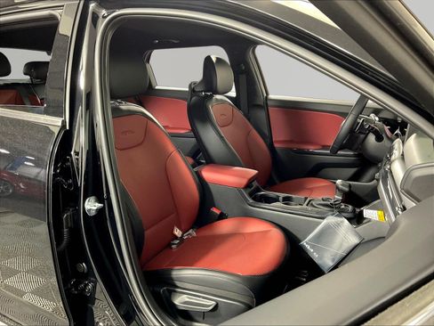 New 2026 Kia K4 GT-Line FWD image 19