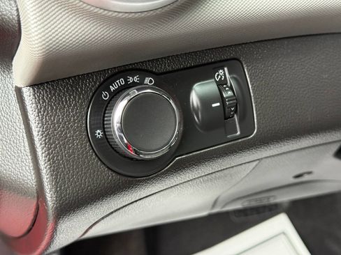 Used 2017 Chevrolet Sonic LT image 15