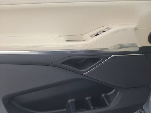 New 2027 Lincoln Navigator Premiere RWD image 20