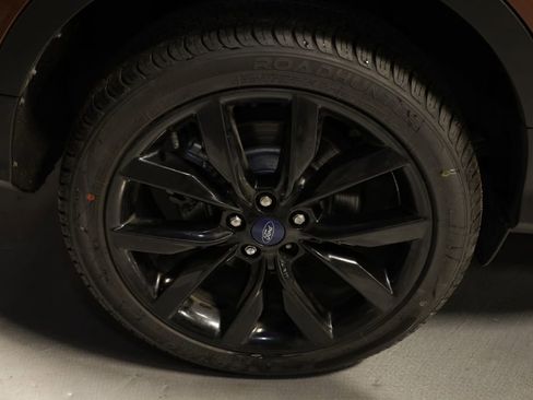 Used 2018 Ford Escape SE w/ SE SYNC Package image 33