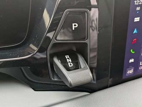 New 2025 Porsche Macan 4S Electric image 20