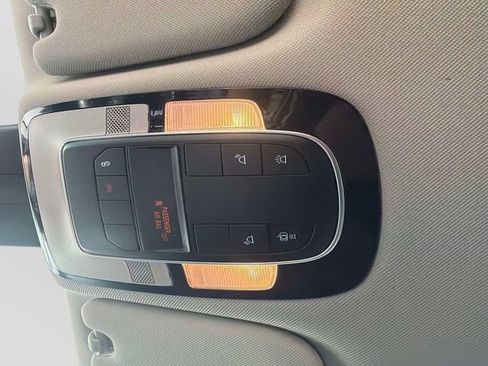 Used 2022 Hyundai Santa Fe SEL FWD image 30