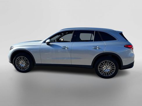 New 2026 Mercedes-Benz GLC 300 image 2