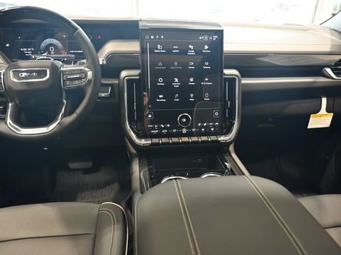 New 2026 GMC Yukon XL Elevation w/ Elevation Premium Package AWD/4WD image 13
