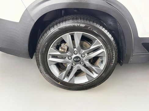 Used 2021 Kia Seltos S AWD/4WD image 33