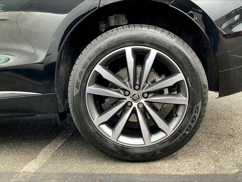 New 2025 Jaguar F-PACE R-Dynamic S AWD/4WD image 6