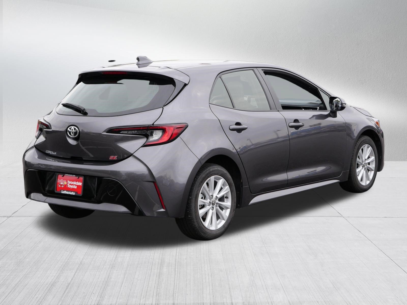 Used 2025 Toyota Corolla SE FWD image 7
