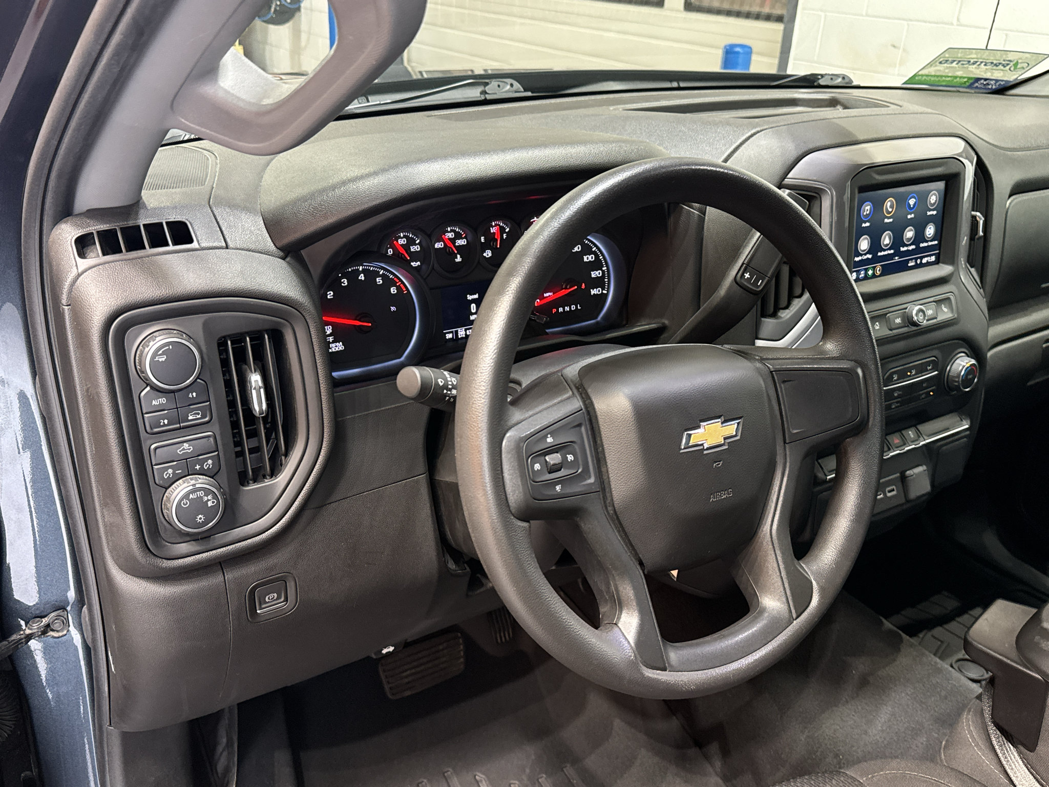 Used 2022 Chevrolet Silverado 1500 Custom AWD/4WD image 15