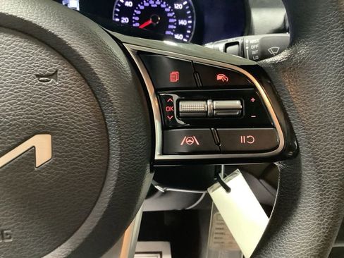 Certified 2023 Kia Forte LXS image 19