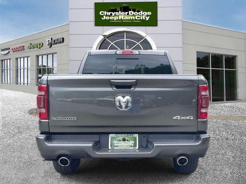Used 2023 RAM 1500 Laramie AWD/4WD image 7