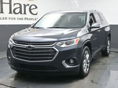 Used 2021 Chevrolet Traverse Premier w/ LPO, Floor Liner Package AWD/4WD image 7