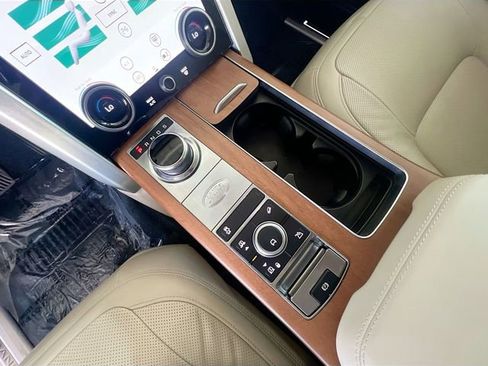 Used 2020 Land Rover Range Rover HSE AWD/4WD image 25