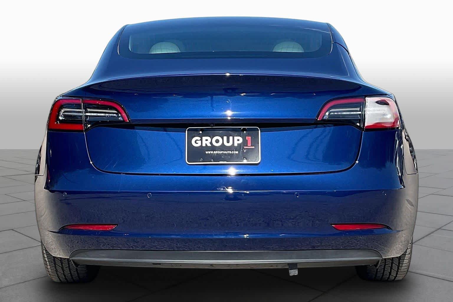 Used 2020 Tesla Model 3 Long Range AWD/4WD image 5