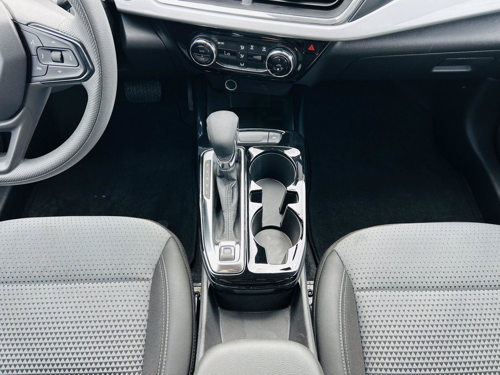 Used 2026 Chevrolet Trax LT FWD image 19