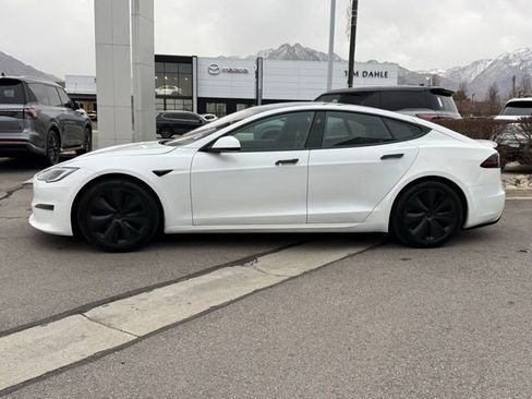Used 2023 Tesla Model S Plaid image 6