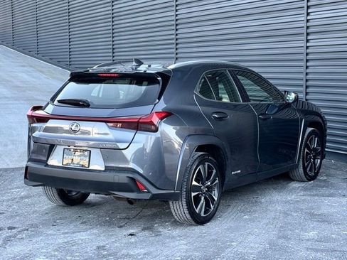 Used 2022 Lexus UX 250h w/ Premium Package image 7