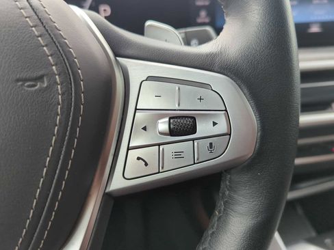 Certified 2023 BMW X7 xDrive40i w/ Premium Package image 25