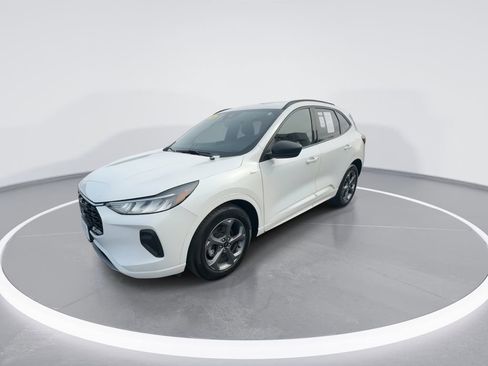 Used 2024 Ford Escape ST-Line w/ Tech Pack #1 image 4