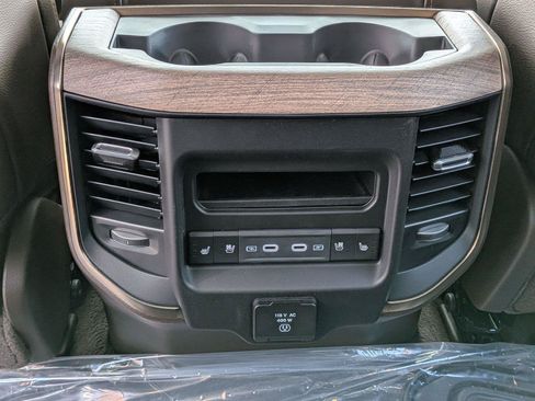 New 2026 RAM 1500 Limited AWD/4WD image 31