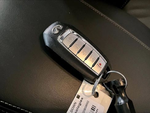 Used 2023 INFINITI QX55 Luxe w/ Cargo Package image 14