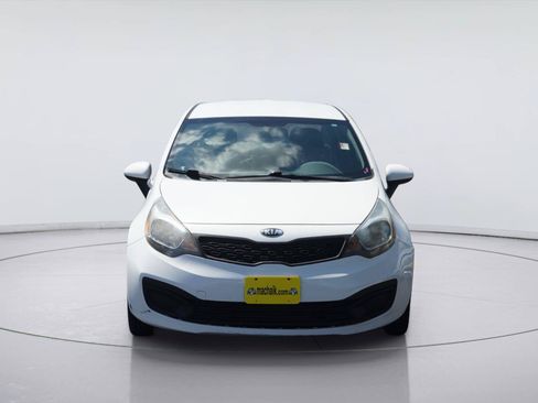 Used 2014 Kia Rio LX FWD image 3