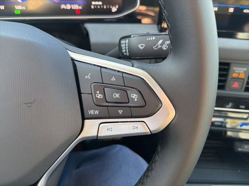 New 2025 Volkswagen Jetta SE image 15