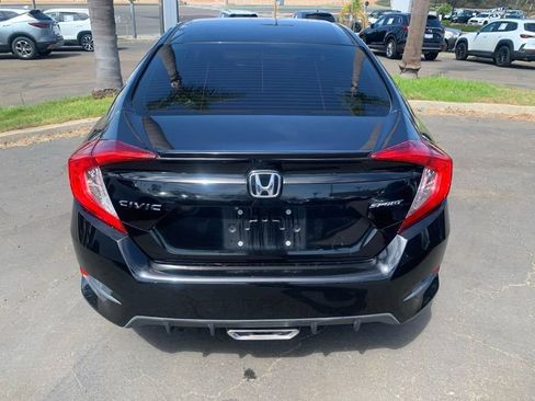 Used 2019 Honda Civic Sport image 7