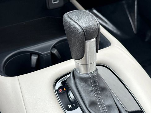 Certified 2023 Honda HR-V LX image 16