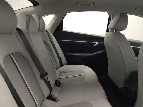 Used 2021 Hyundai Sonata SE FWD image 19