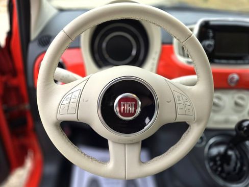 Used 2017 FIAT 500 Pop image 17