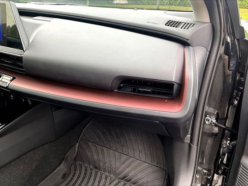 Used 2023 Toyota Prius Prime FWD image 13