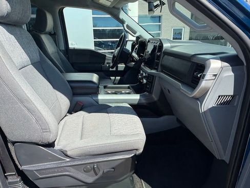 Certified 2022 Ford F150 XLT w/ Equipment Group 302A High image 15