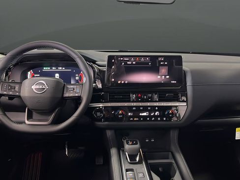 New 2026 Nissan Pathfinder SL AWD/4WD image 11