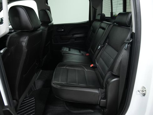 Used 2018 GMC Sierra 1500 Denali w/ Denali Ultimate Package image 22