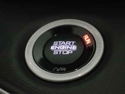 New 2025 Jeep Grand Cherokee L Laredo image 34